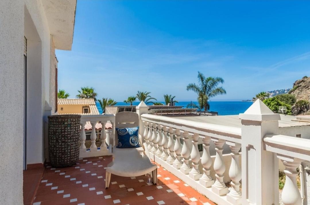 Ferienwohnung Casa En La Playa De Cabria Almuñécar Exterior foto